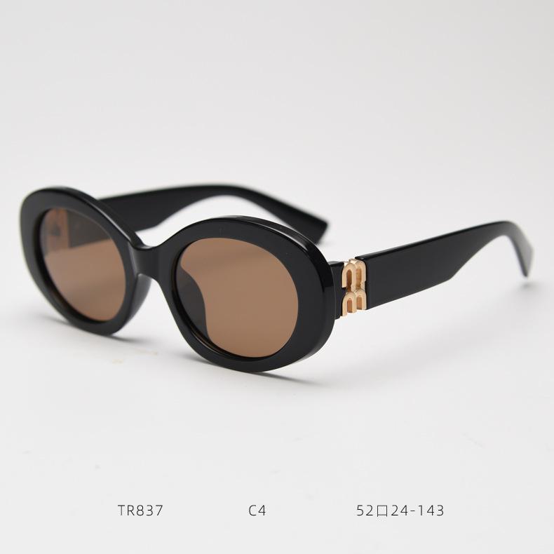 New Vintage Women Oval Sunglasses Designer Brand UV400 Protection Trendy Street Shades Eyewear Gafas De Sol