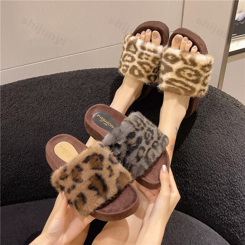 Fashion Women's Platform Plush Shoes Autumn Winter New Comfortable Indoor One Word Cotton Slippers Fashion Outdoor Non Slip Casual Flats