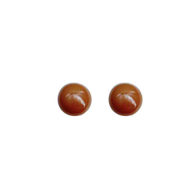 Autumn/Winter 2025 Retro French Brown Heart Stud Earrings - High-End Women's Jewelry