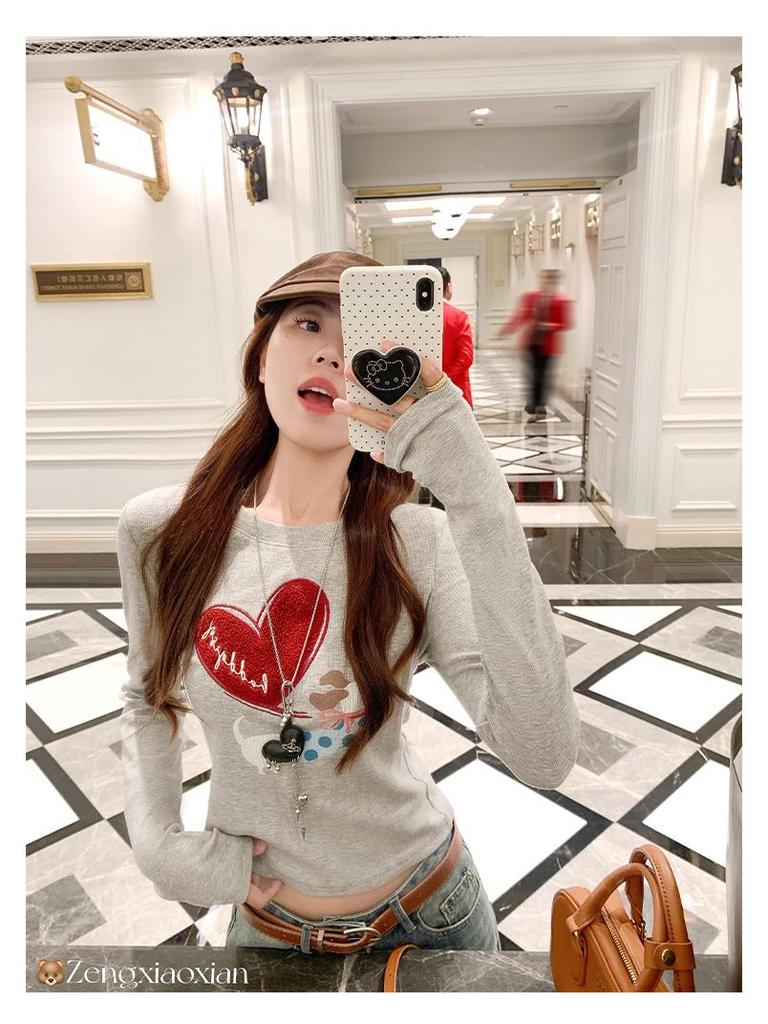 Women's Heart-Shaped Puppy Print Round Neck Long Sleeve T-shirt, Brushed for Spring, Autumn, Winter - Korean Style Fashion Base Layer.