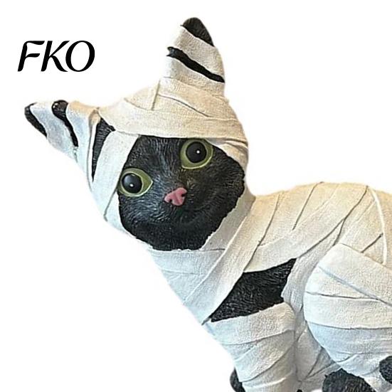 Horror-themed Decor Mummy Black Cat Resin Figurine, Halloween Kitten Statue with Big Eyes & Wrapped Bandages, Sculpture Cute Desk Shelf Ornament