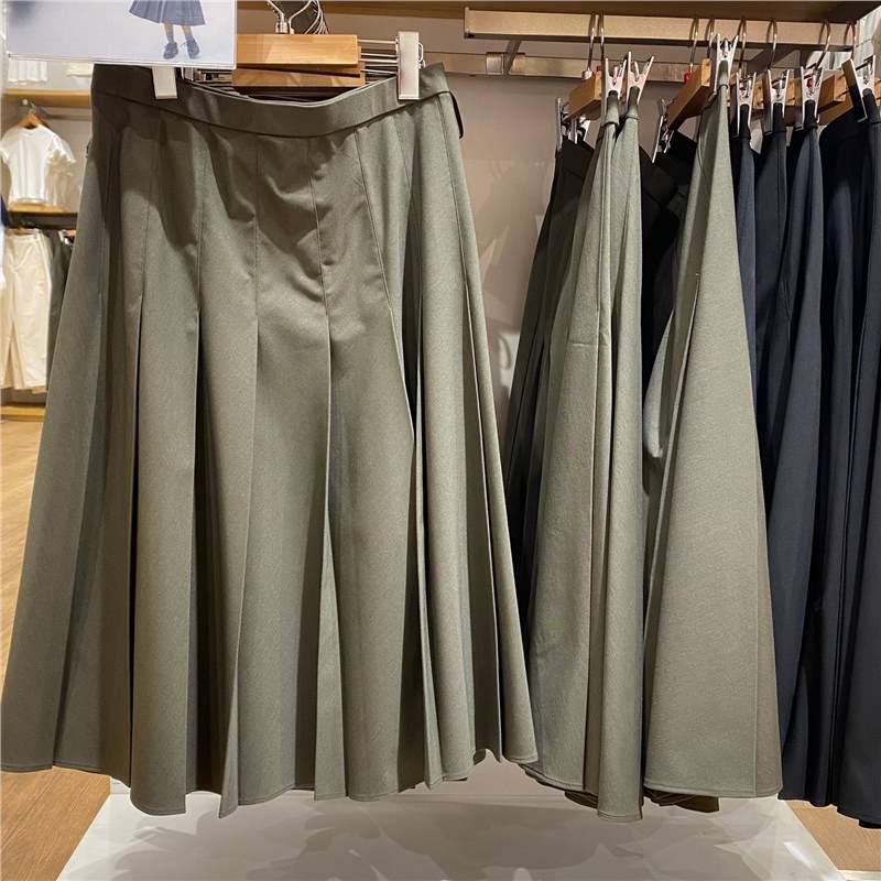 2025 Autumn/Winter Women's Casual Wide Pleated Mid-Length Skirt, Solid Color