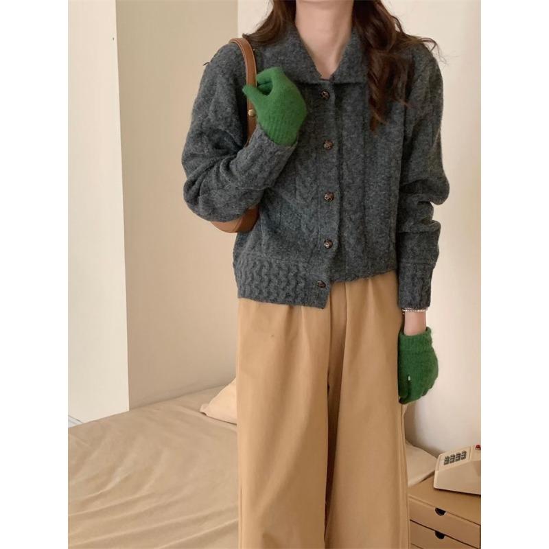 

Autumn and winter new gentle wind twist knitted cardigan women s retro soft waxy lapel loose lazy sweater jacket one size fits all серый