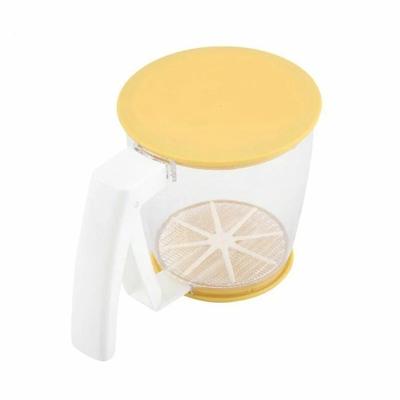 Plastic Press Cup Shape Flour Sifter Strainer Sieve Filter with Lid Kitchen Tool Hand-Pressed Separation Flour Sieve Tool