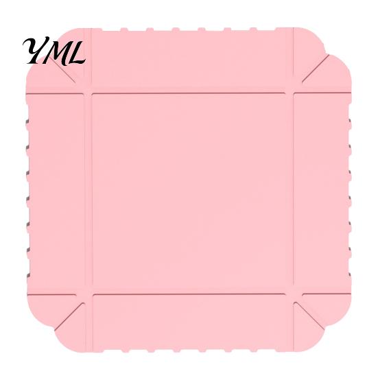 Waterproof Kitchen Accessory Foldable Silicone Magnetic Mat, Heat Resistant Hot Pad, Portable Table Mat Non-slip Trivet for Dining And Camping Picnic