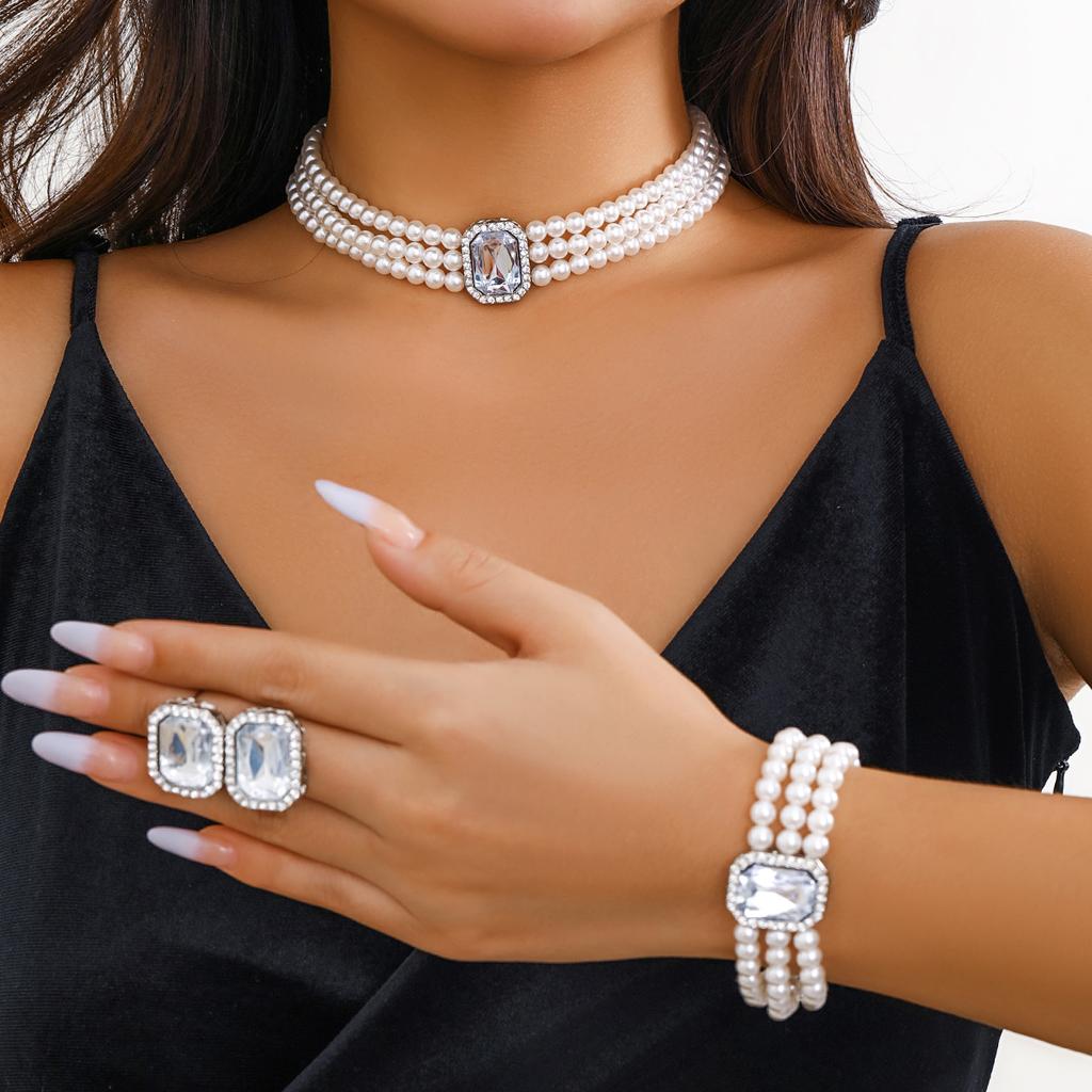 3Pcs/Set Multilayer Imitation Zircon Chain Necklace Bracelet for Women Wedding Bridal Goth Stud Earrings Zircon Set Accessories