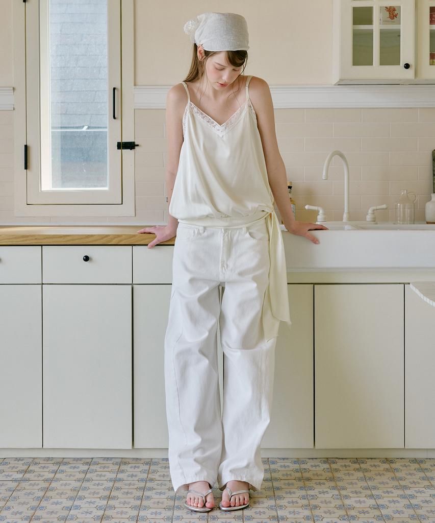 LETTER FROM MOON Satin Lace Strap Sleeveless (Cream)