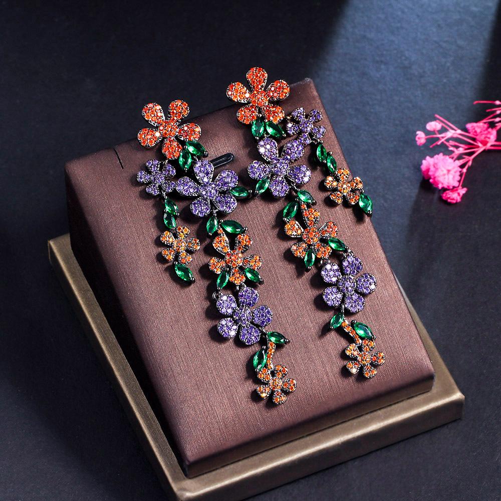 2022 Overdrevet 925 Sølvnål Blomsterplante Lange dusk øredobber Elegante Dangle øredobber Bryllupsfest Øresmykker