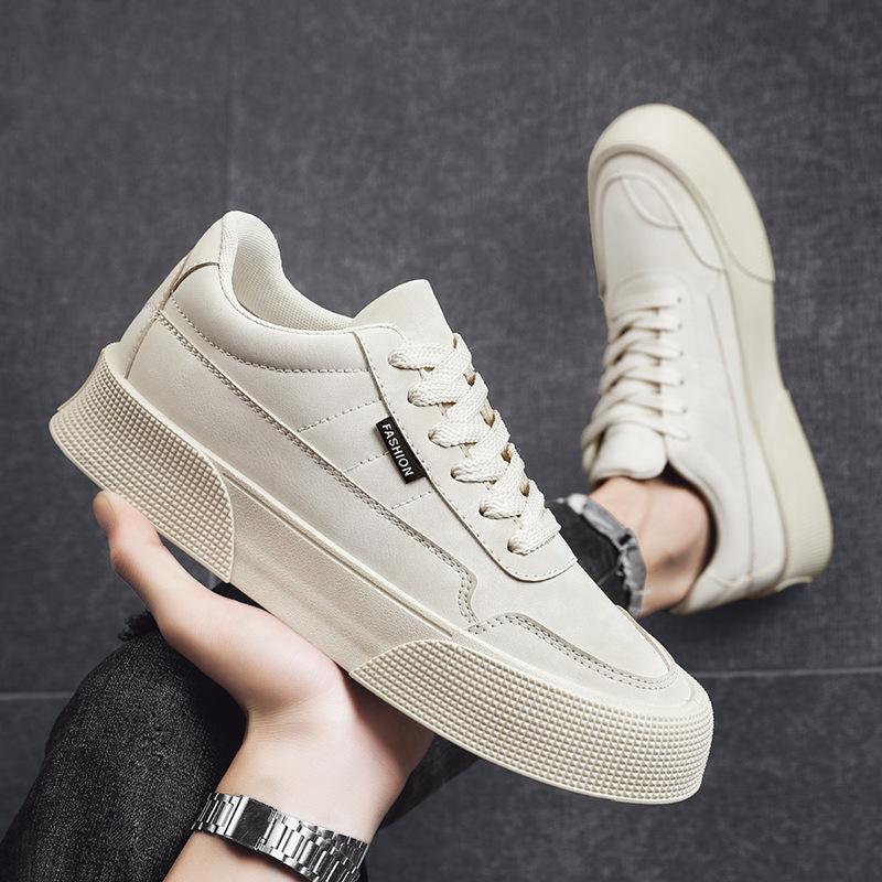 New Men's Retro Minimalist Skate Shoes Solid Color Lace-Up Low Top Canvas Sneakers for All-Occasion Street Style Everyday Wear