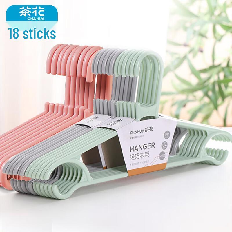 Durable Plastic Clothes Hanger Set