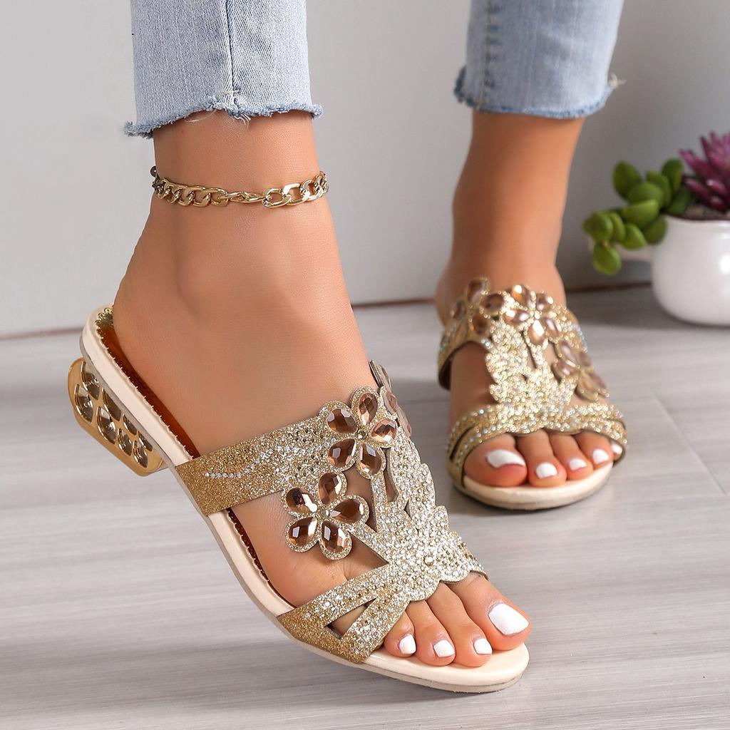 Women's Summer New Luxury Rhinestone Designer Sandals Women's Fashion Hollow Comfort Slip-On Beach Shoes Sandalias De Mujer