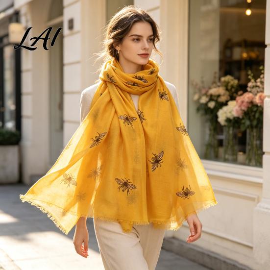 Trendy Bee Print Accessory Lightweight Scarf for Women Cute Pattern Neck Scarf Comfortable Skin Friendly Soft Long Thin Shawl Wrap Vacation Travel,