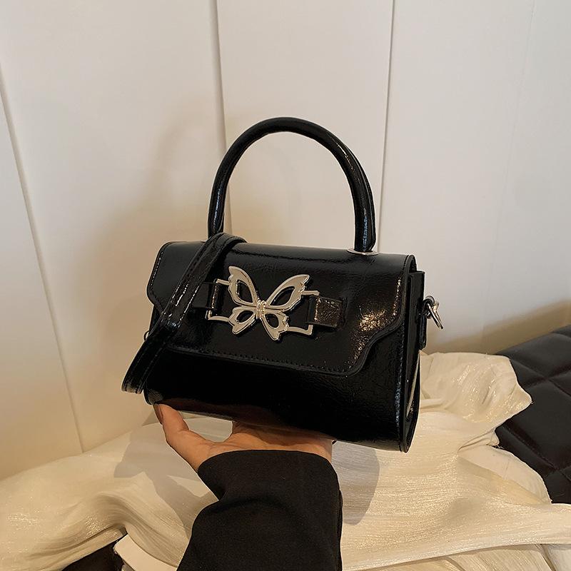 

Индивидуальный дизайн с бантом модная сумка 2024 весна новая сумка через плечо иностранный стиль нежная маленькая квадратная сумка чёрный