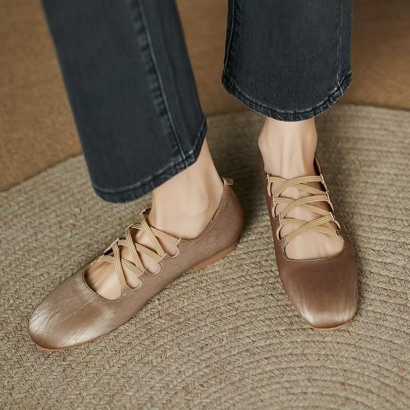Soft-soled French retro Mary Jane shoes women's 2025 spring and autumn new cross-strapped single shoes versatile flat shoes grandma shoes