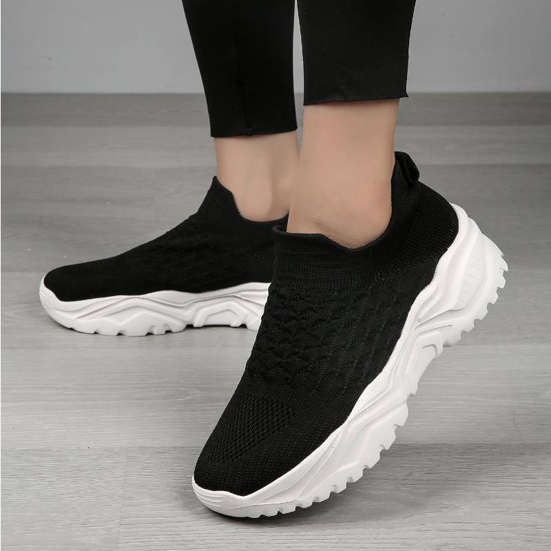 European and American Women's Sports Shoes 2024 New Mesh Socks Shoes Versatile One Foot Lazy Vulcanized Shoes Zapatos De Mujer