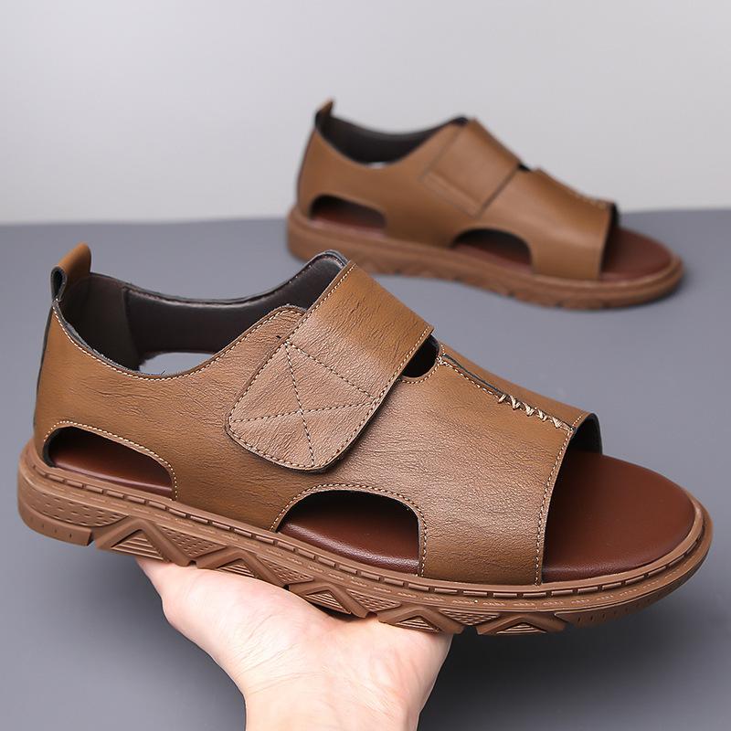 

Summer new outer sandals men s casual beach shoes white breathable soft sole non-slip Roman cool leather shoes 38
