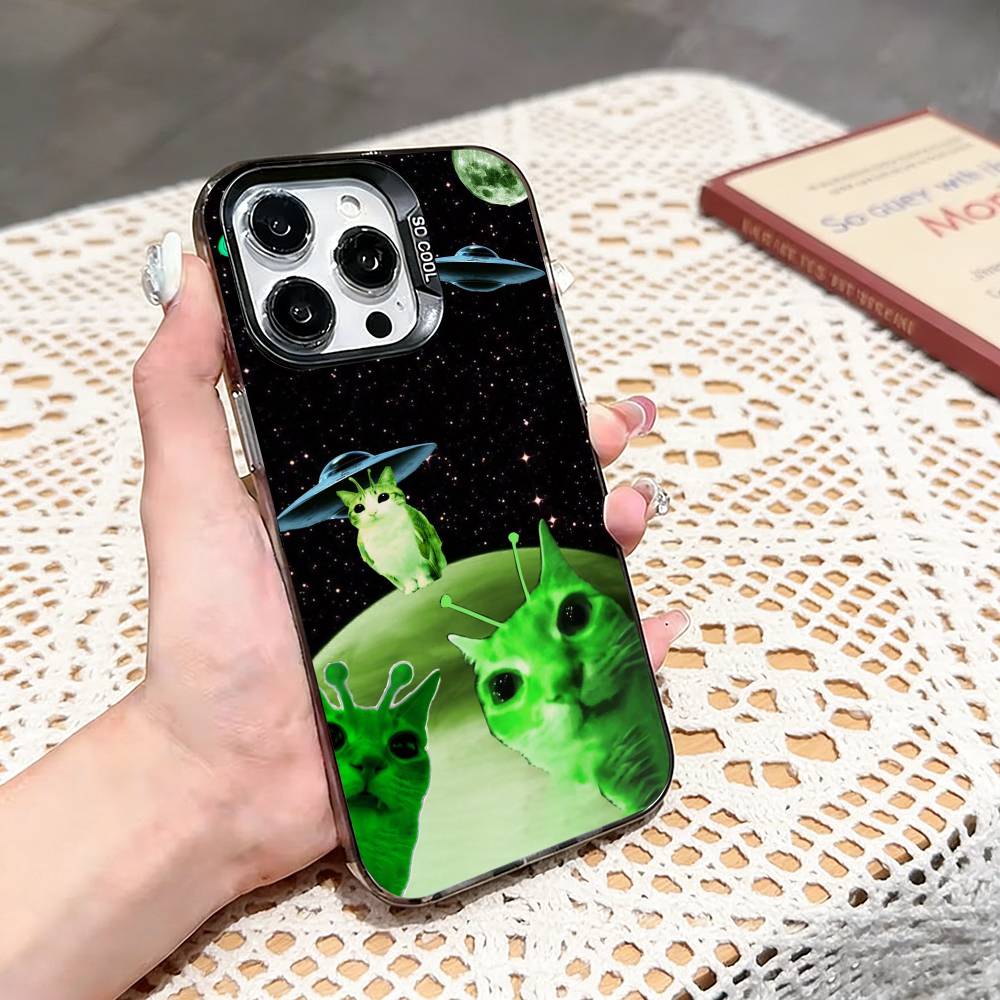 g-Green alien cat cute Phone Case For iPhone 17,16,15,14,13,12,11 Plus,Pro Max,XS,Colored silver phone case iPhone15pro