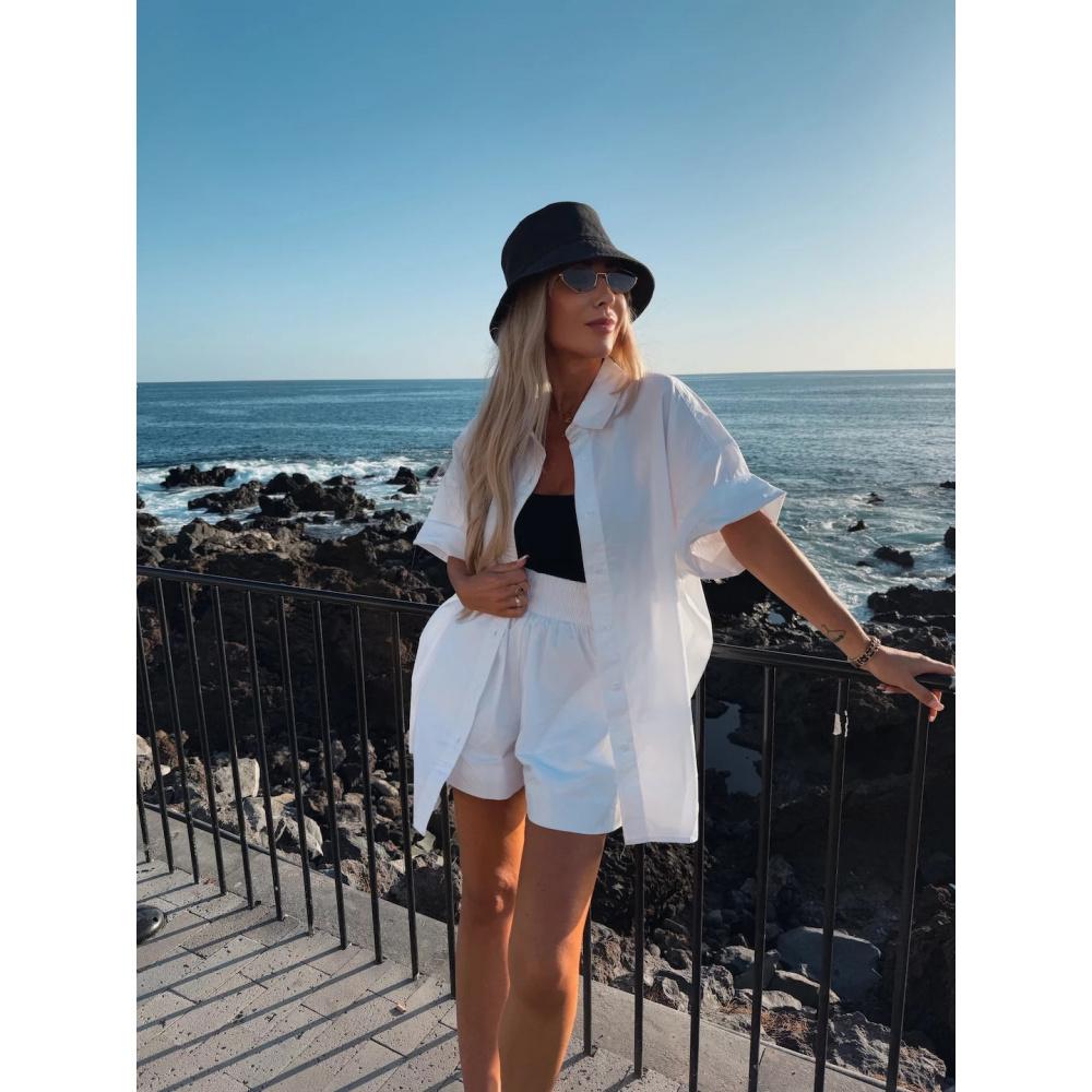 

Spring And Summer Casual Women Two-Piece Set Solid Color Short-Sleeve Shirt And Elastic Sports Shorts XL білий