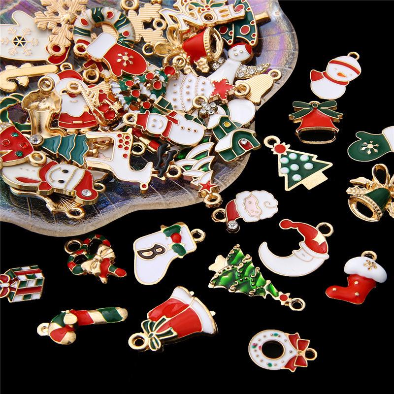 Christmas Style Alloy Drop Oil Pendants: DIY Charms & Mixed Ornaments