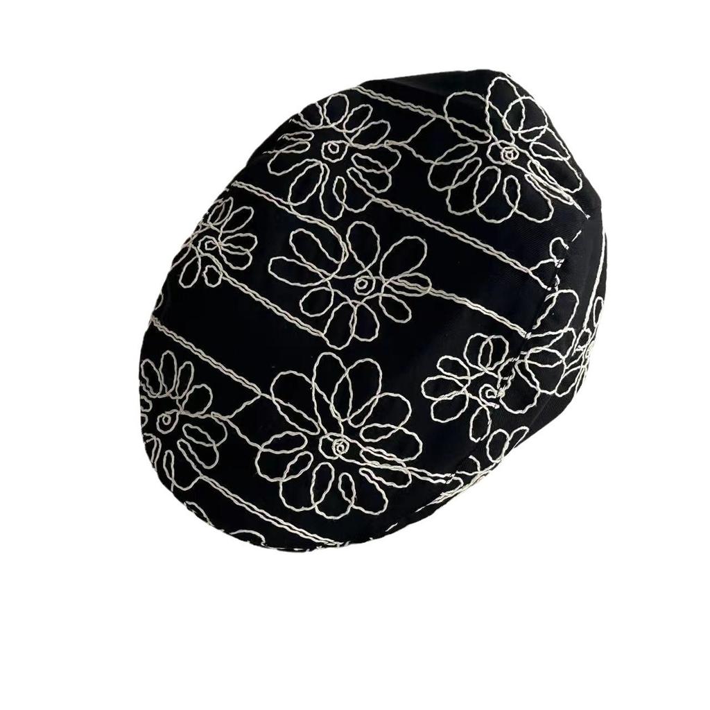 Summer retro flower embroidery forward hat children go out to show their faces small versatile fashionable beret
