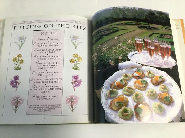 [USED] CRABTREE & EVELYN COOK BOOK