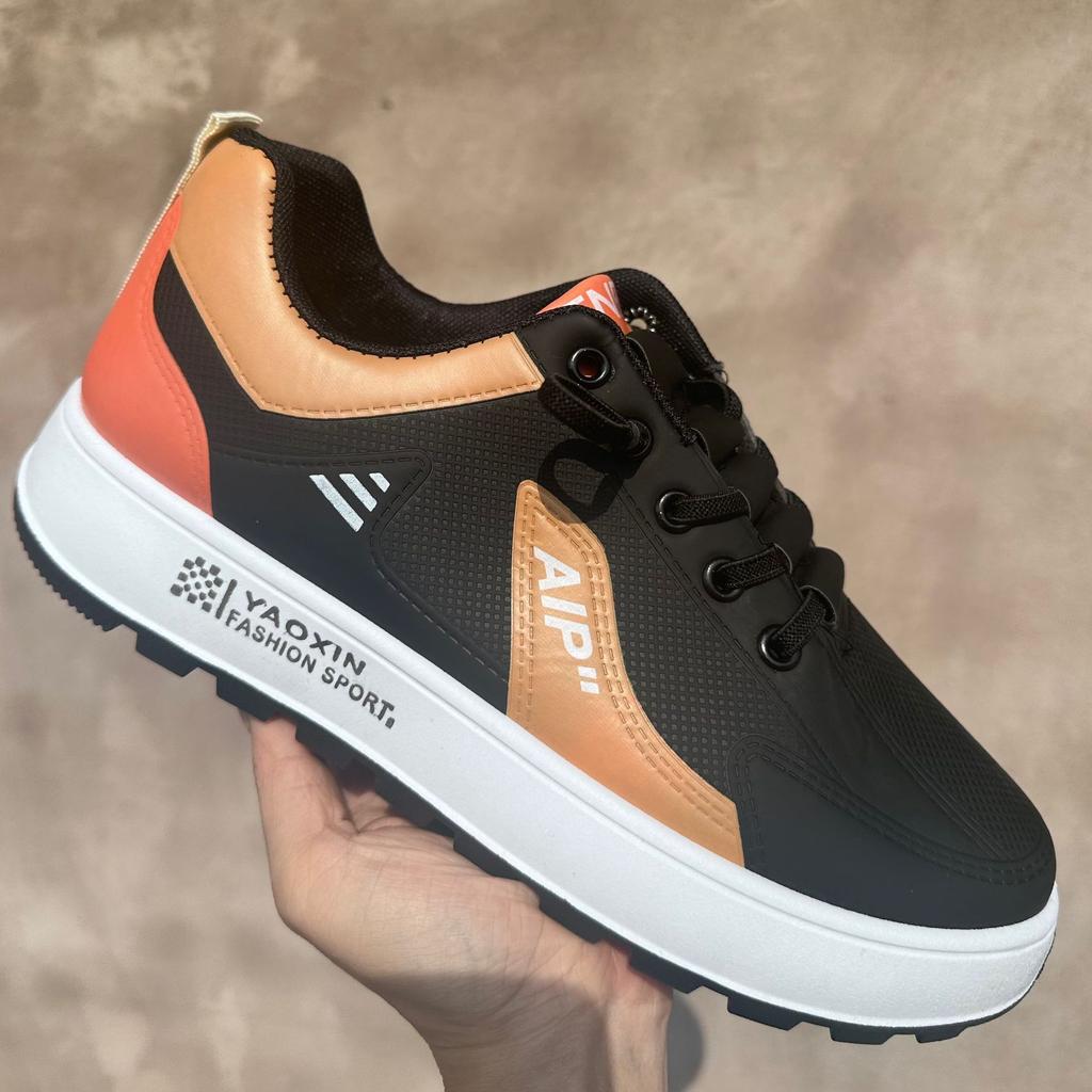 Running Shoes Men's Summer New Mesh Ultra-light Running Shoes Sports Shoes Breathable Shock-absorbing Soft Sole Student Lightweight Running Shoes