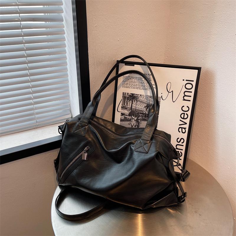 Large Capacity Bag 2026 New Women's Bag Versatile Messenger Bag Simple Casual Shoulder Bag Tote Bag Women
