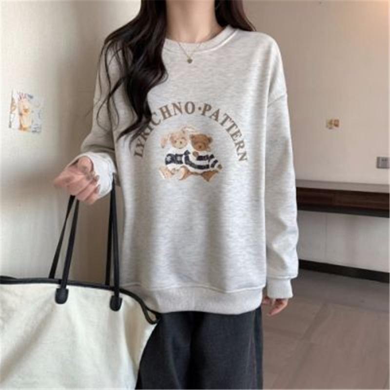 Women's Crew Neck Sweatshirt Bear Embroidery Loose Casual Long Sleeve Top