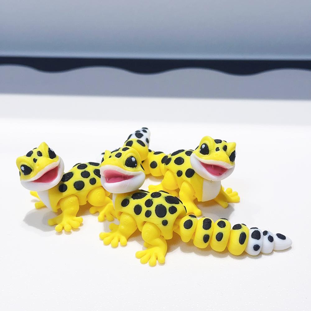 New 3D Printed Cute And Silly Gecko Model Plastic Ornament Cartoon Aquarium Aquascape Office Desktop Decoration Holiday Gift Toy