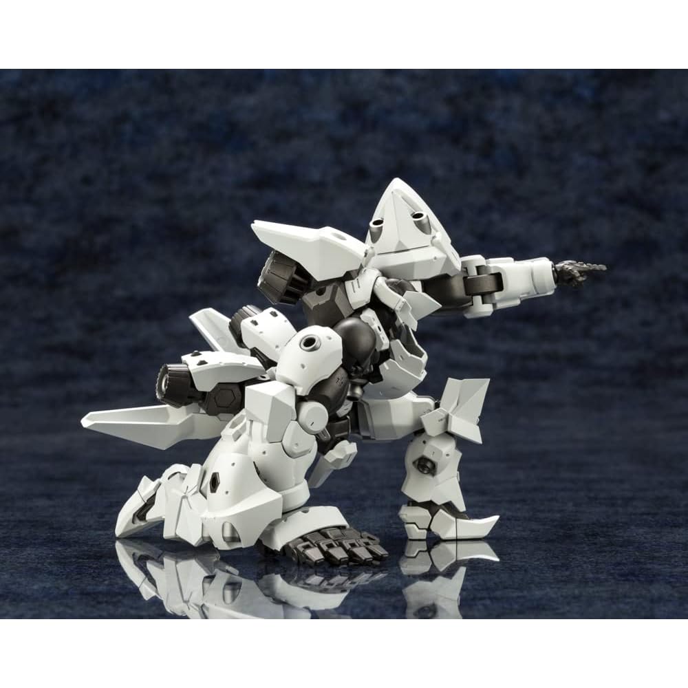 Kotobukiya Hexa Gear Governor Heavy Armor Type: Luke 1/24 Scale Plastic Model Approximately 105mm Tall