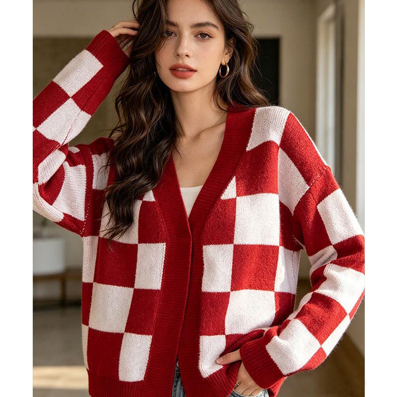 Europe, America Autumn and Winter Fashion Sweater Women's Clothing, Casual Knitted Plaid Contrasting Cardigan Jacket Top