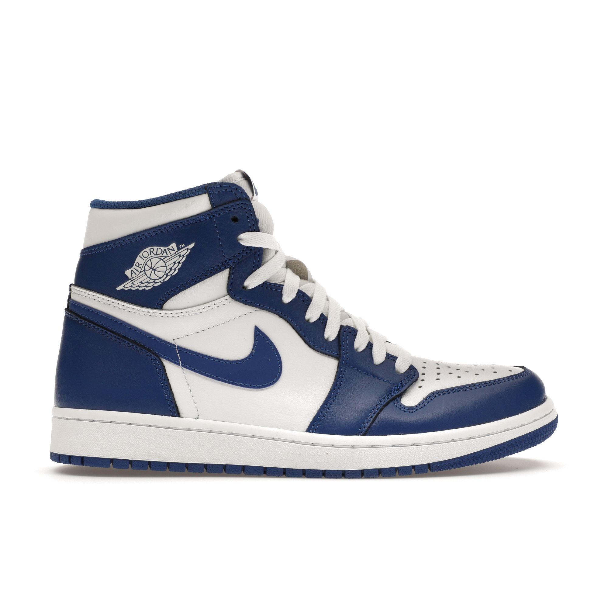 

Мужские кроссовки Air Jordan 1 Retro High OG Storm Blue белые 555088-127