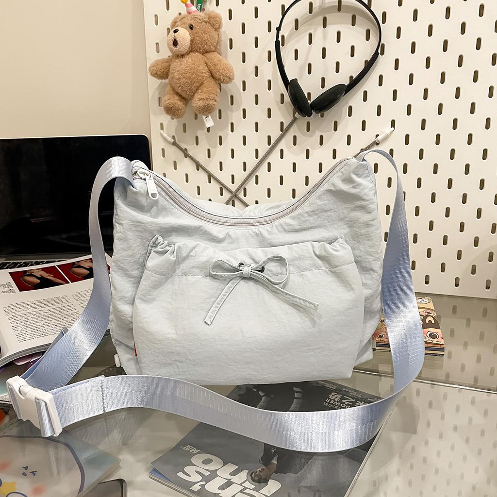New Fashionable Versatile Large-capacity Women's Shoulder Messenger Bag Casual Niche Handbag Tote Bag