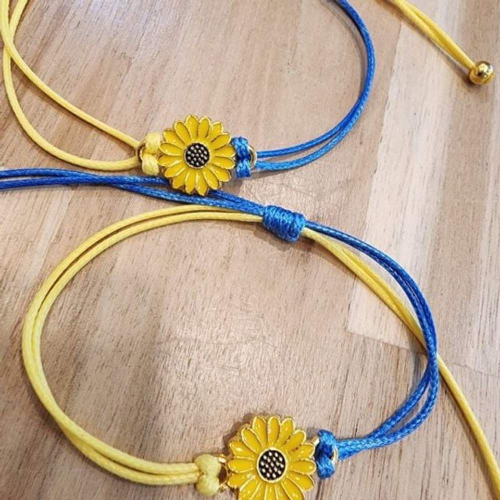 Colorful Day Feng Shui Fortune Basic Sunflower String Knot Bracelet