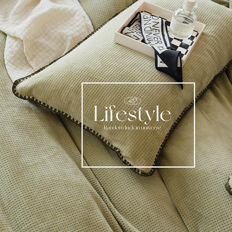 Nordic Light Luxury Coral Fleece Winter Bedding Set - Milk Velvet Waffle, Double-Sided Duvet Cover and Bed Sheet