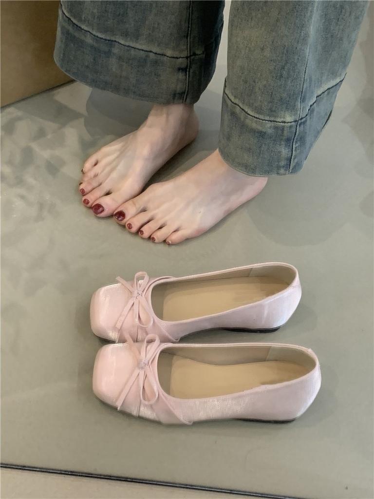 Gentle fairy style ballet shoes 2025 French temperament elegant pink bow inner heightening evening shoes