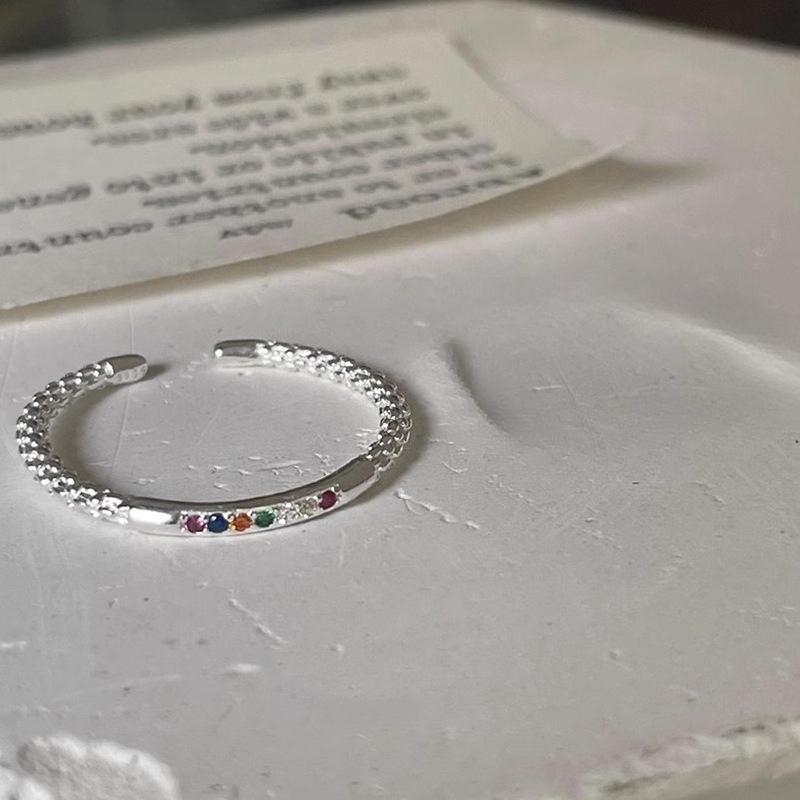 Süßer Mori Regenbogen Zirkonia Ring Damen Einfaches Nischen Design Kalter Wind Schlichter Kreis Verstellbar Party & Täglicher Fingerring