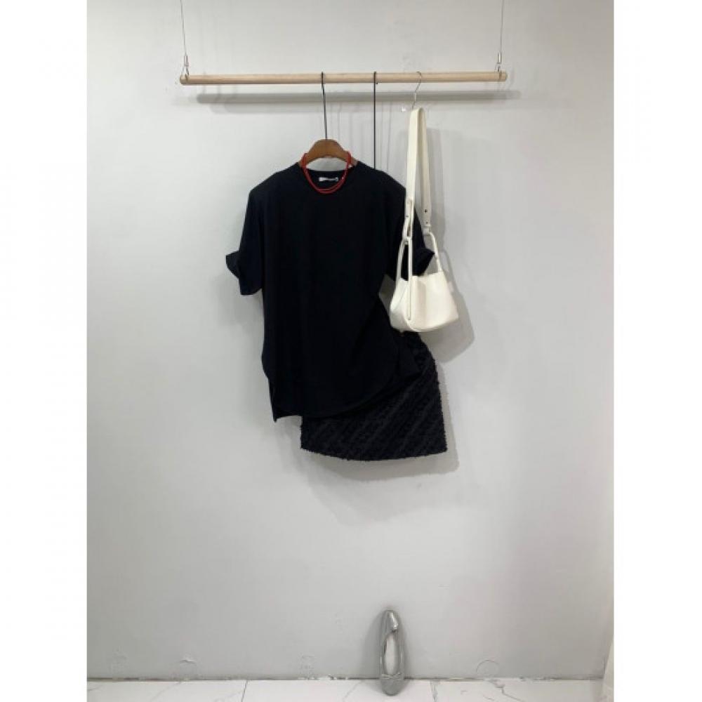 C S In The Room Shoulder Pad SliT aSymmeTriC Hem ShorT Sleeve T ShirT 3 ColorS