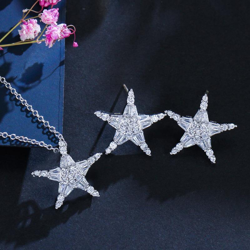 Simple Earrings, Necklace, Pendant, Small Set, Pure Needle, Slightly Inlaid Zircon.