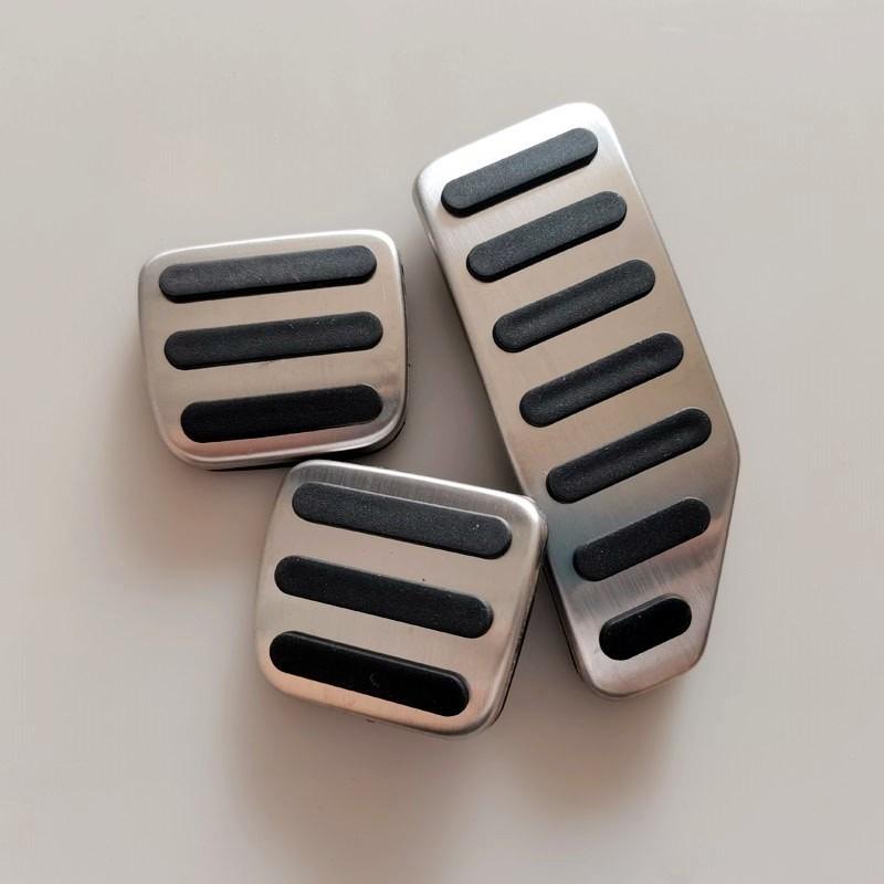 For Isuzu D-MAX 2024 Car Accessory Stainless Steel Brake Accelerator Pedal Non-Slip Sleeve Clutch Wear Pad 2017-