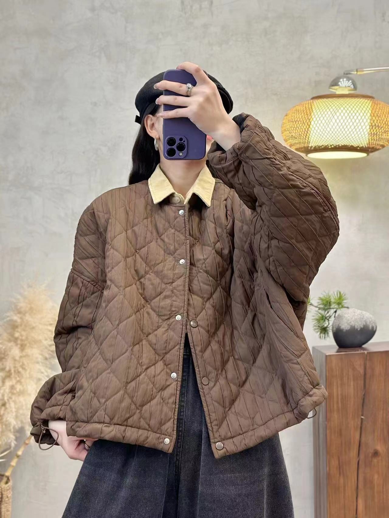 

Johnature Жіночий Зимовий Модний Пальто з О-подібним Вирізом, Нішеве, Вільного Крою, Однобортне, Однотонне, з Довгими Рукавами, Повсякденне Пальто One Size кавовий