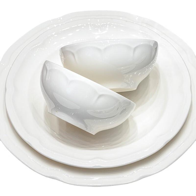 ZhiShi Jingdezhen Earl Underglaze Relief Dinnerware Set