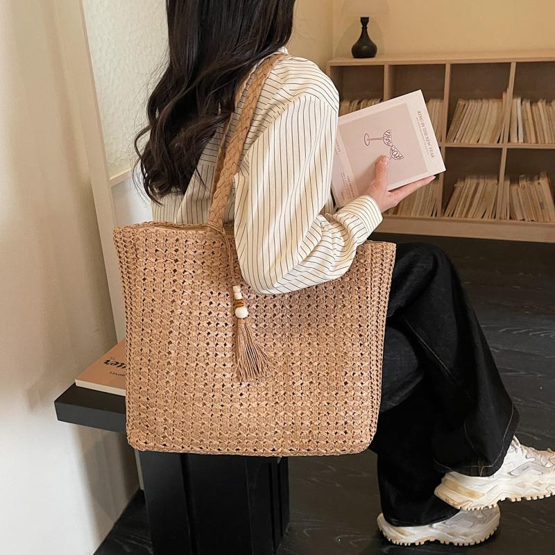 New Large-capacity Tote Bag Women's Casual Simple Straw Bag Seaside Vacation Women's Bag Niche Underarm Commuter Bag