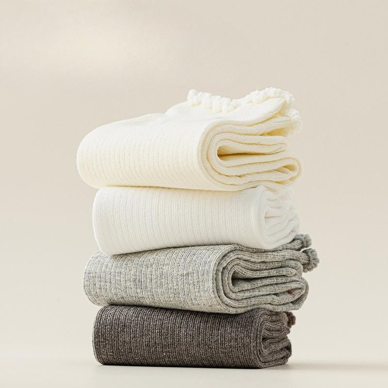 Women's Mid-calf Socks, Boneless Pile Socks, Black Ear-trimmed Solid-color Cotton Socks, Sweat-absorbing and Breathable Long Socks