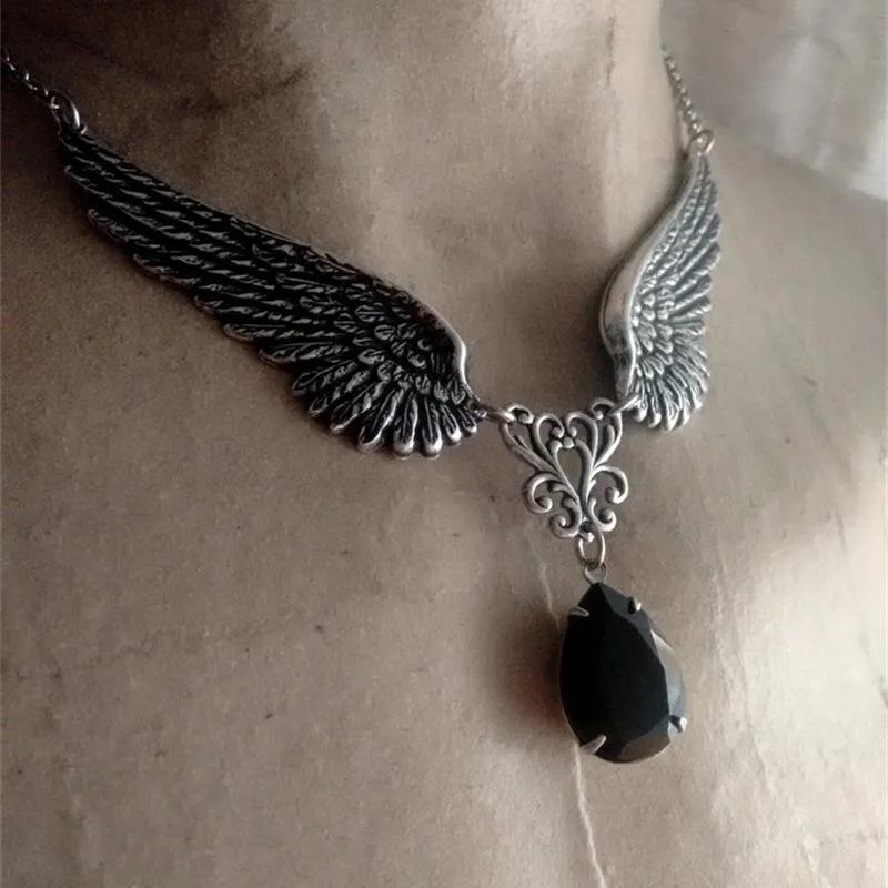 Gothic Silver Plated Heart Angel Wings Necklace Pendant Halloween Wedding Party Holiday Gift for Men and Women Daily Jewelry