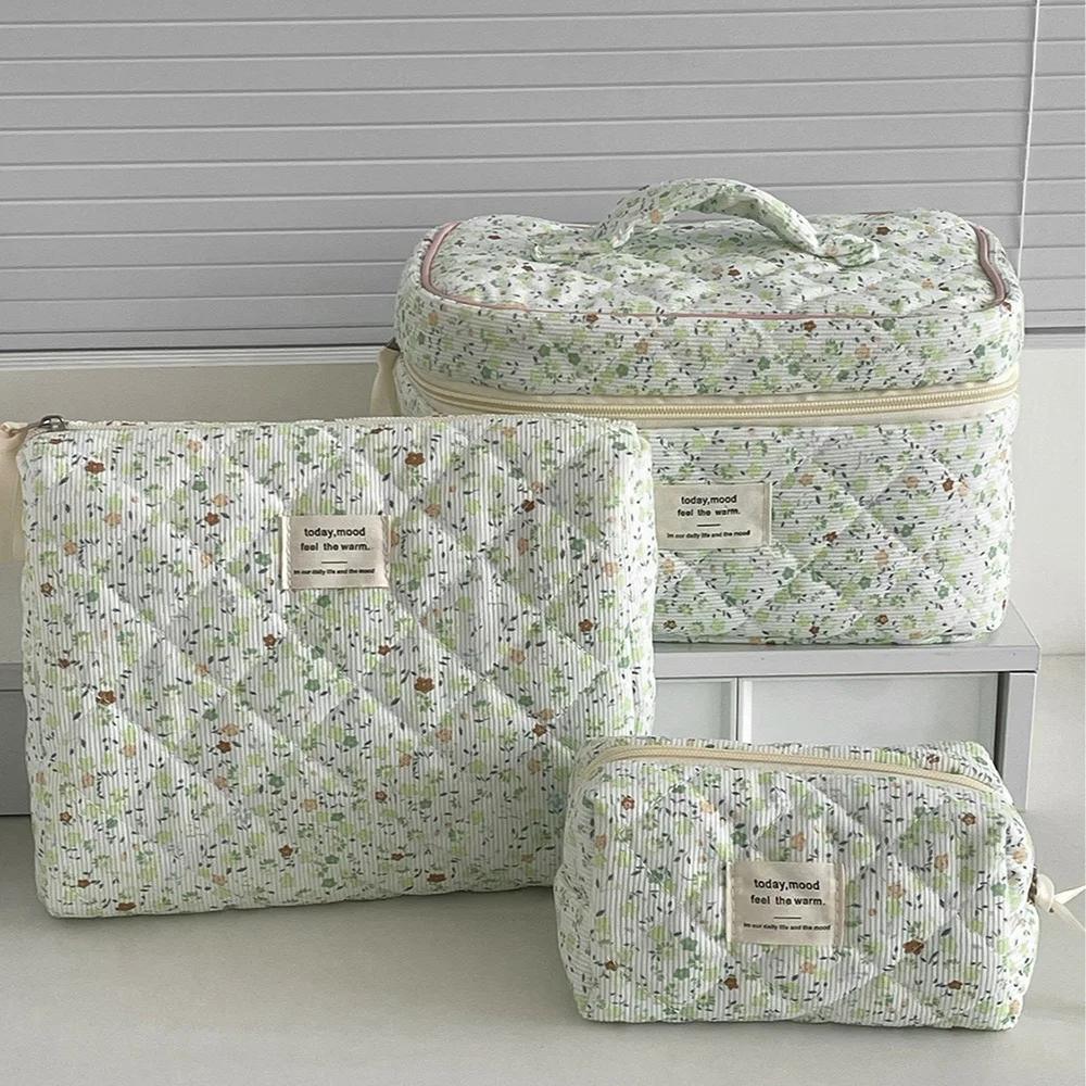 2025 New 3 Bags Set Women Makeup Bag Large Capacity Cosmetic Toiletry Storage Pouch Handbag Make Up Square Zipper Quilting Bag