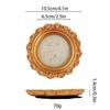 Victoria-Style Retro Resin Photo Frame Ornament - Light Luxury Badge Display Stand for Photo Props