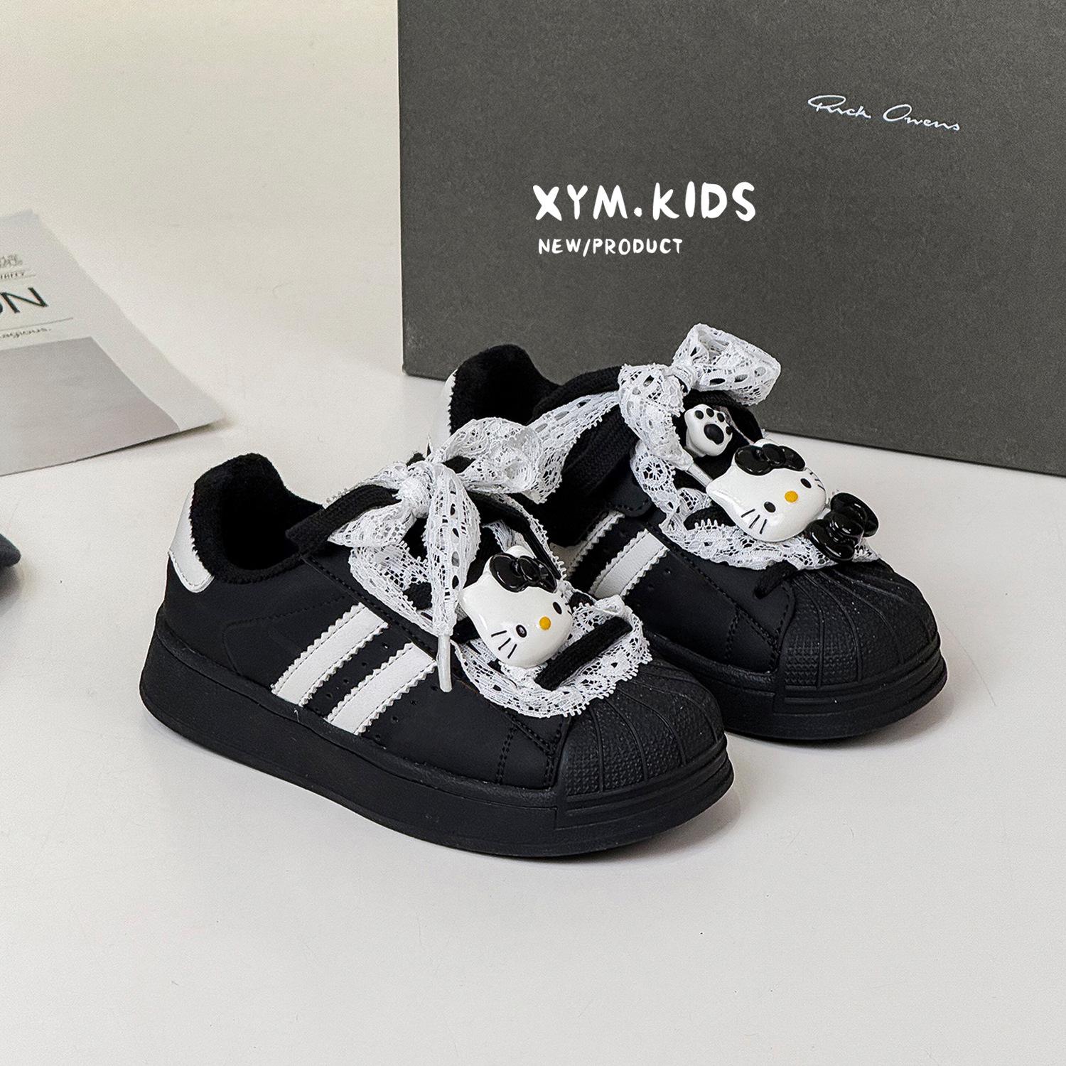 

Зима 2025 Дитячі Милі Киці Корейський Стиль Оксамитові Шнуровані Кеди з Захистом для Пальців Size 26 чорний