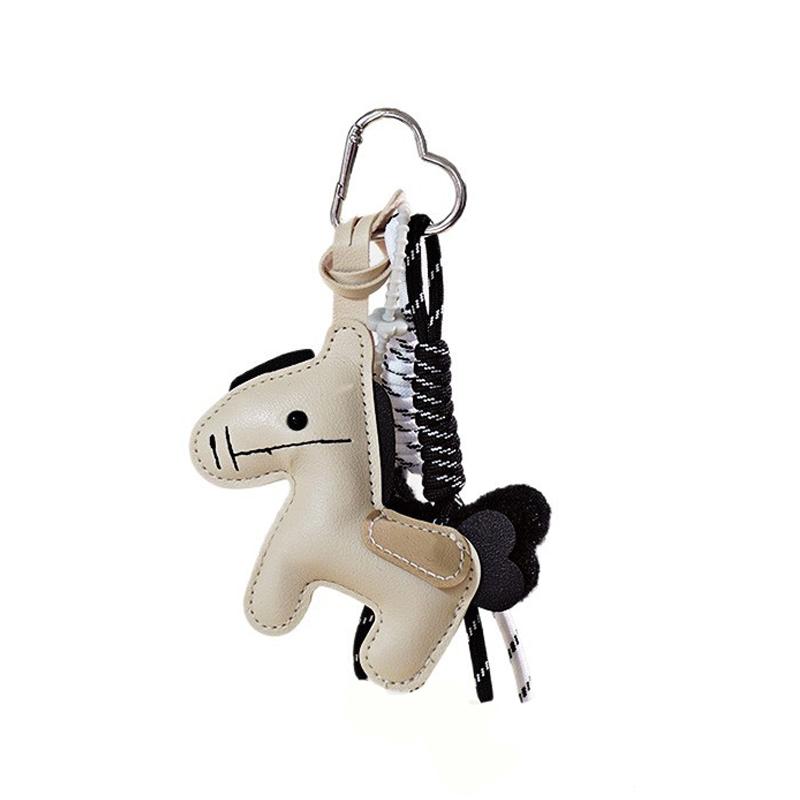 Chaveiro de Couro PU Chips de Pônei Corda Trançada Mochila Pingente de Laço de Pelúcia Para Celular Bolsa Acessórios de Pendurar Decoração DIY
