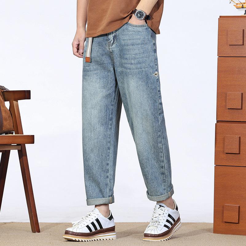 

Свободные джинсы с конусообразным задним карманом и вышивкой, весна-лето 38